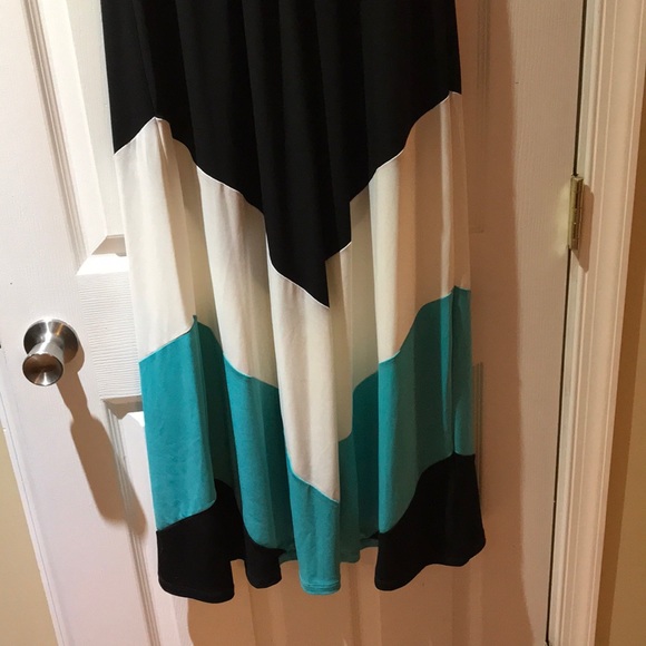 Maxi dress - Picture 3 of 4